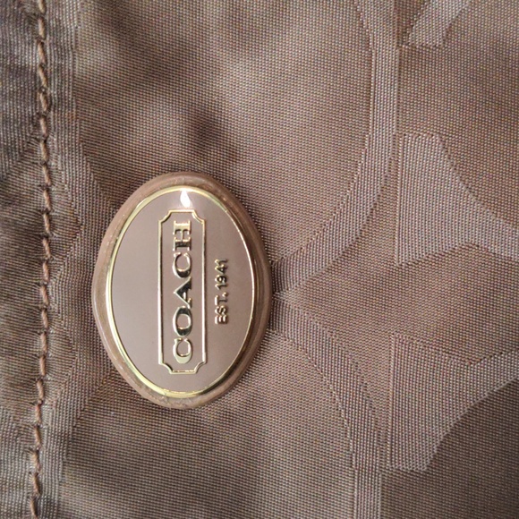 Coach Pouch 1 Compartment 9 inches X 7 inches Brown - Picture 3 of 5